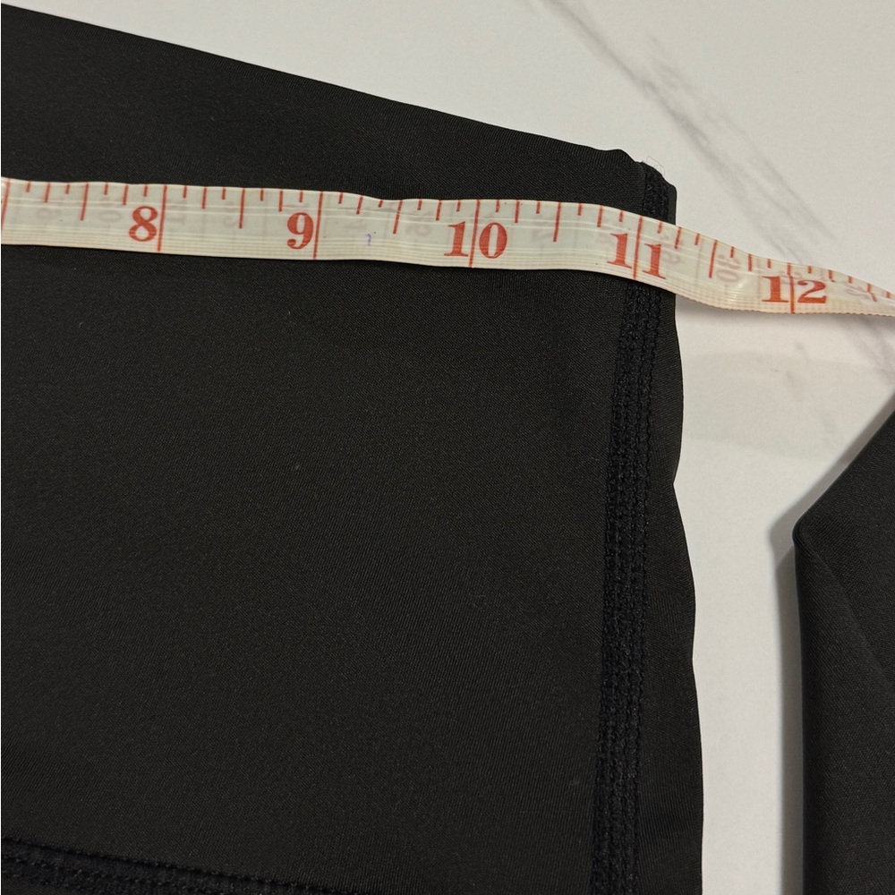 ALO Yoga Black High-Rise Performance Leggings - Picture 5 of 7